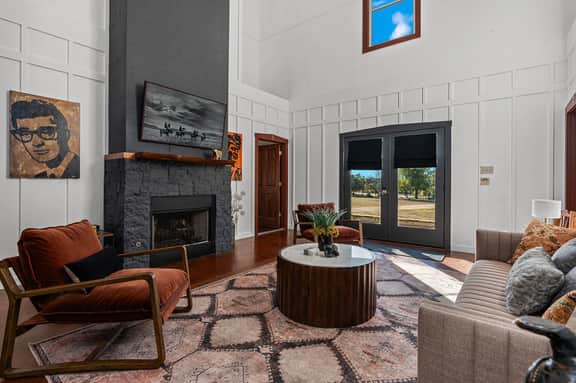 Meadows Farmhouse & Cottage - Hot Tub & Fire Pit - Image 5