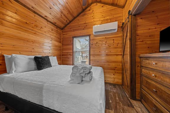 The Resort at Fredericksburg Unit 8 - Image 2