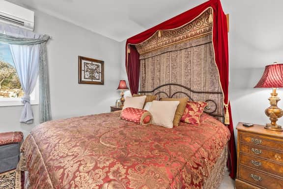 The Kuhl Little Castle Haus - Image 3