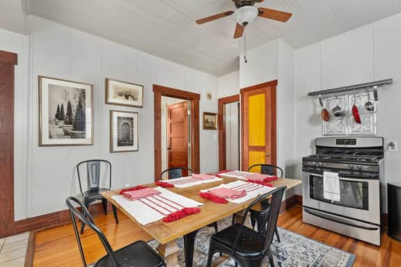 Orchard Grove - Pool, Fire Pit & Walk to Main St - Image 3
