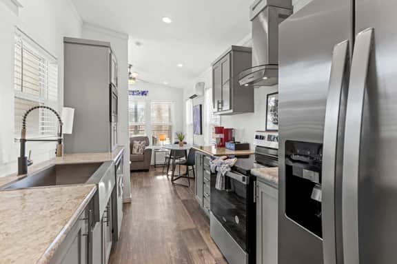 The Resort at Fredericksburg Unit 27 - Image 3