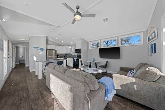 The Resort at Fredericksburg Unit 29 - Image 4