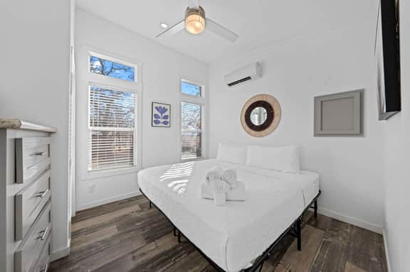 The Resort at Fredericksburg Unit 30 - Image 2
