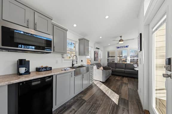 The Resort at Fredericksburg Unit 30 - Image 3