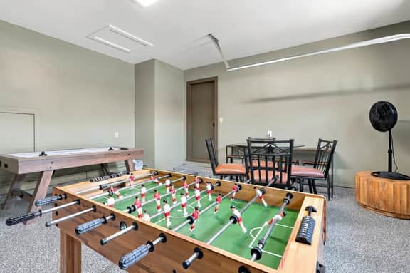 Olive Branch - Hot Tub, Fire Pit & Game Room - Image 4
