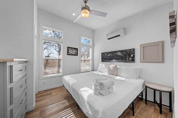 The Resort at Fredericksburg Unit 16 - Image 3