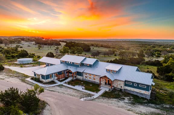 Casa StarLight - Private Luxe Estate, Sleeps 17! - Image 2