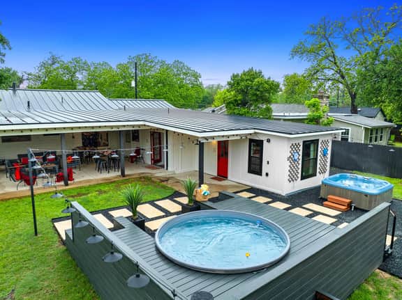 Kilted Cowboy - Cowboy Pool, Hot Tub & Fire Pit - Image 2