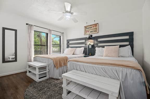 Whiskey Ginger - Wine Barn, Fire Pit & More! - Image 5