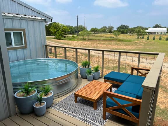 Hollmig Haus - Hot Tub, Cowboy Pool & Beauty Bar - Image 5