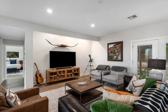 Vista Grande - Scenic Lake Austin Retreat - Image 3