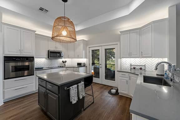 Vista Grande - Scenic Lake Austin Retreat - Image 5