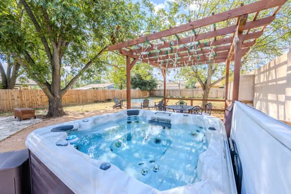 Sip Sip Hooray - Hot Tub & Cowboy Pool - Image 3